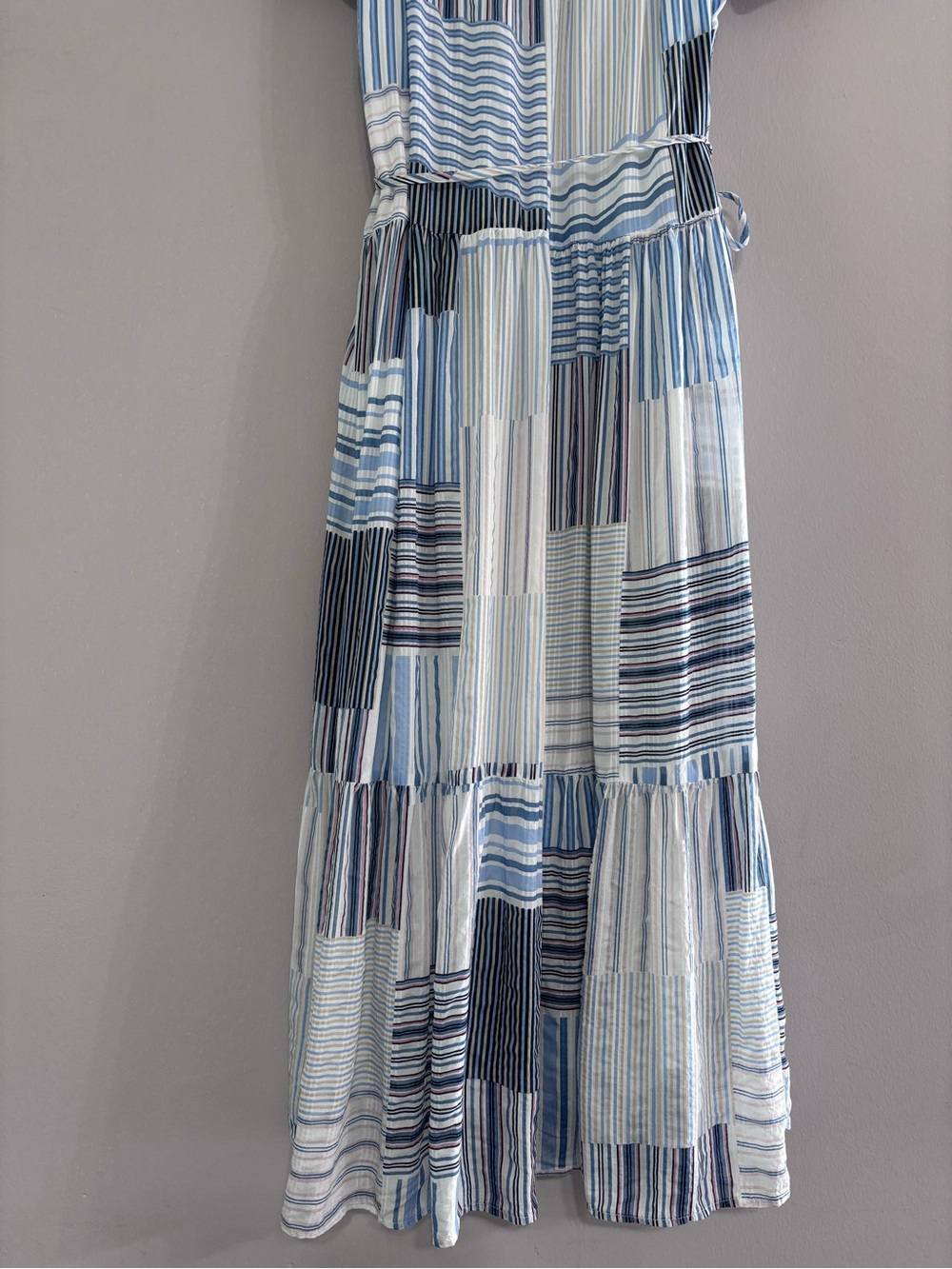 Ann Taylor LOFT Patchwork
Tie Waist modest classy
Tiered Midi long Dress Sz M - Picture 5 of 7